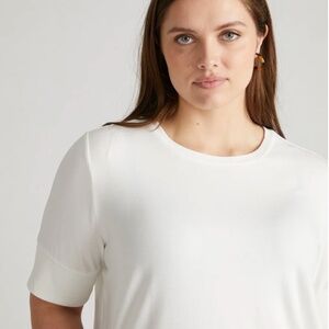 UNIVERSAL STANDARD Aimee Liquid Jersey Rib Hem Tee-White- SMALL